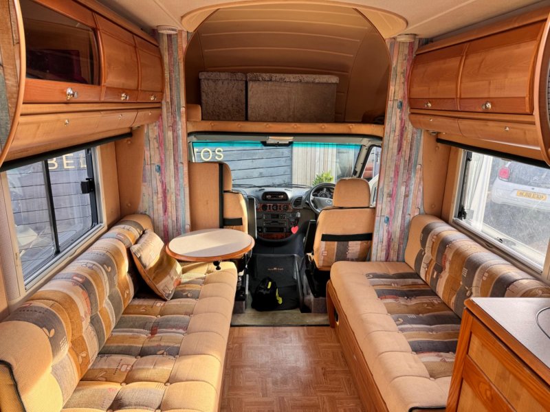AUTO-TRAIL DAKOTA