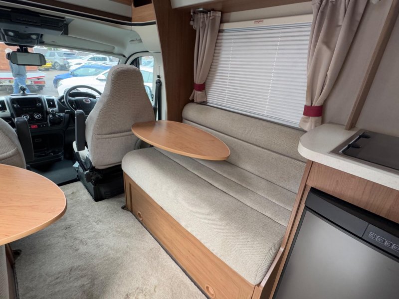 AUTO-TRAIL IMALA 734