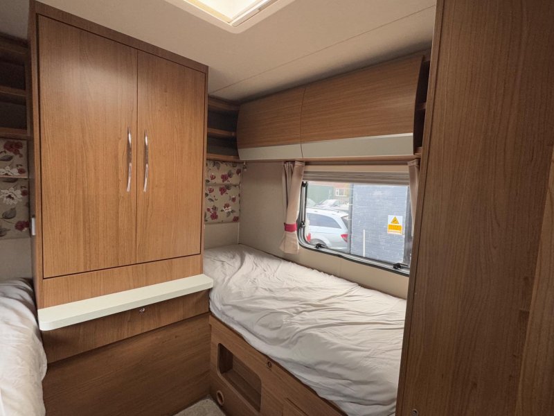 AUTO-TRAIL IMALA 734