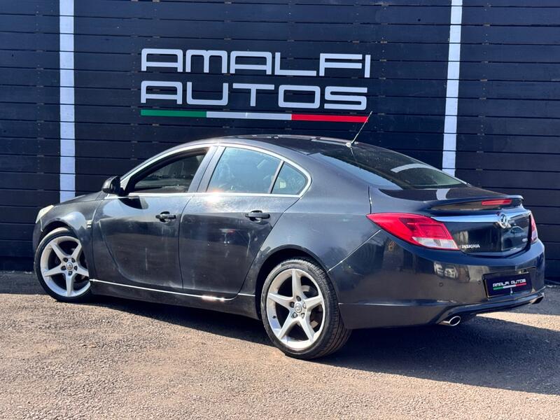 VAUXHALL INSIGNIA