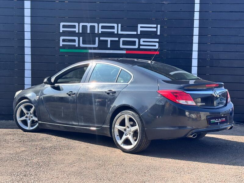 VAUXHALL INSIGNIA