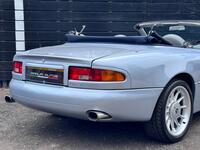 ASTON MARTIN DB7