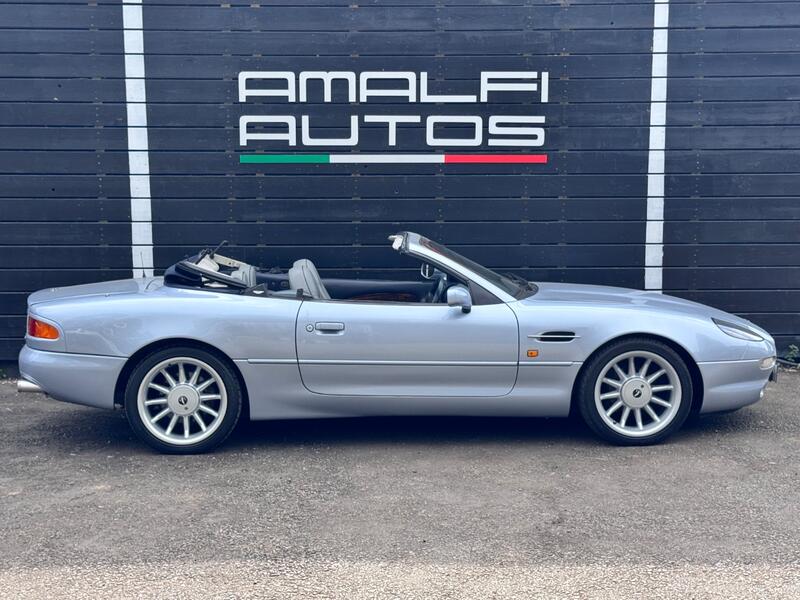 ASTON MARTIN DB7