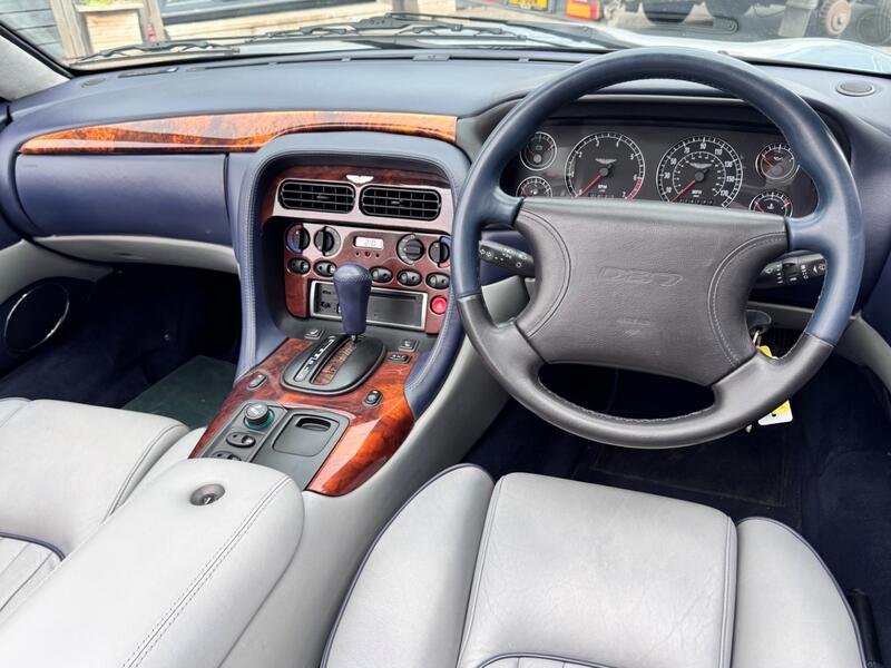 ASTON MARTIN DB7